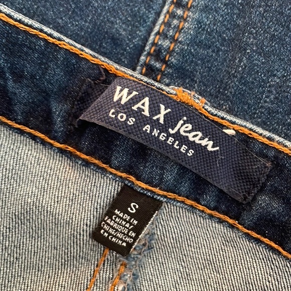 Mini Jean Skirt - Picture 3 of 3